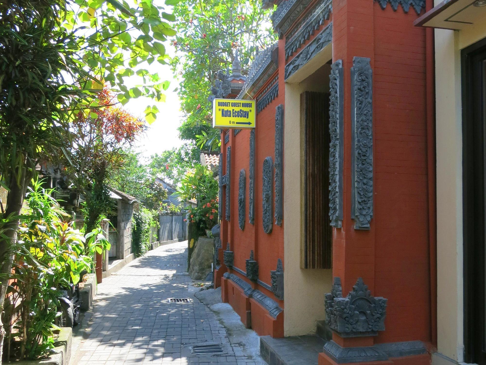 Kuta Ecostay Exterior photo